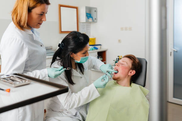 Best Dentist for Tooth Abscess  in Rio Hondo, TX